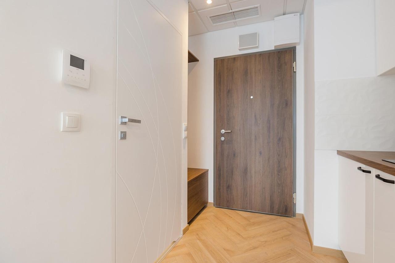 Kasprzaka 29 - Bezplatny Parking - Free Parking - Piekny Widok Na Centrum Miasta - Duzy Balkon - Smart Tv 55 Cali - Wifi - Better Rental Warszawa Eksteriør billede