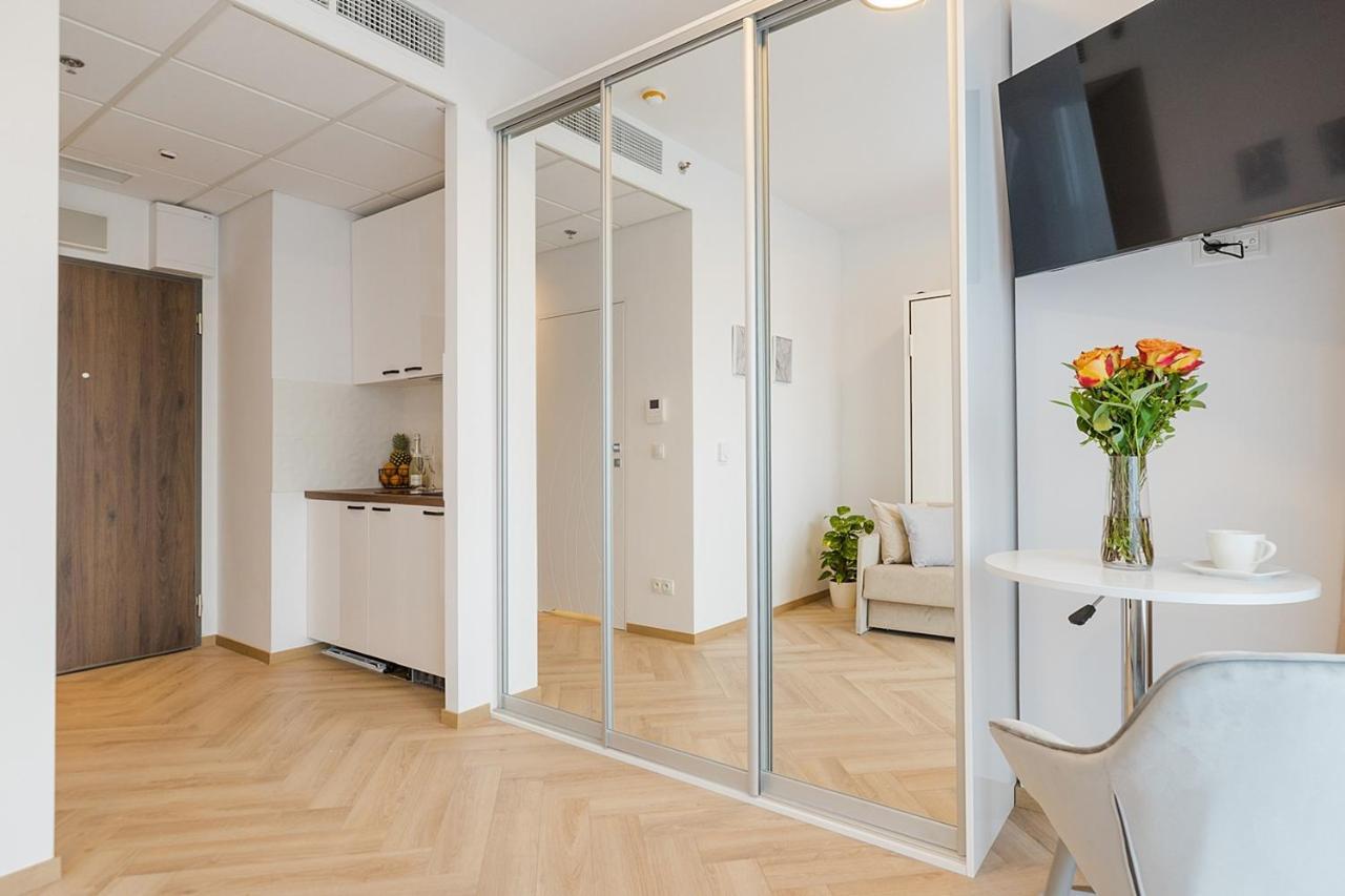 Kasprzaka 29 - Bezplatny Parking - Free Parking - Piekny Widok Na Centrum Miasta - Duzy Balkon - Smart Tv 55 Cali - Wifi - Better Rental Warszawa Eksteriør billede